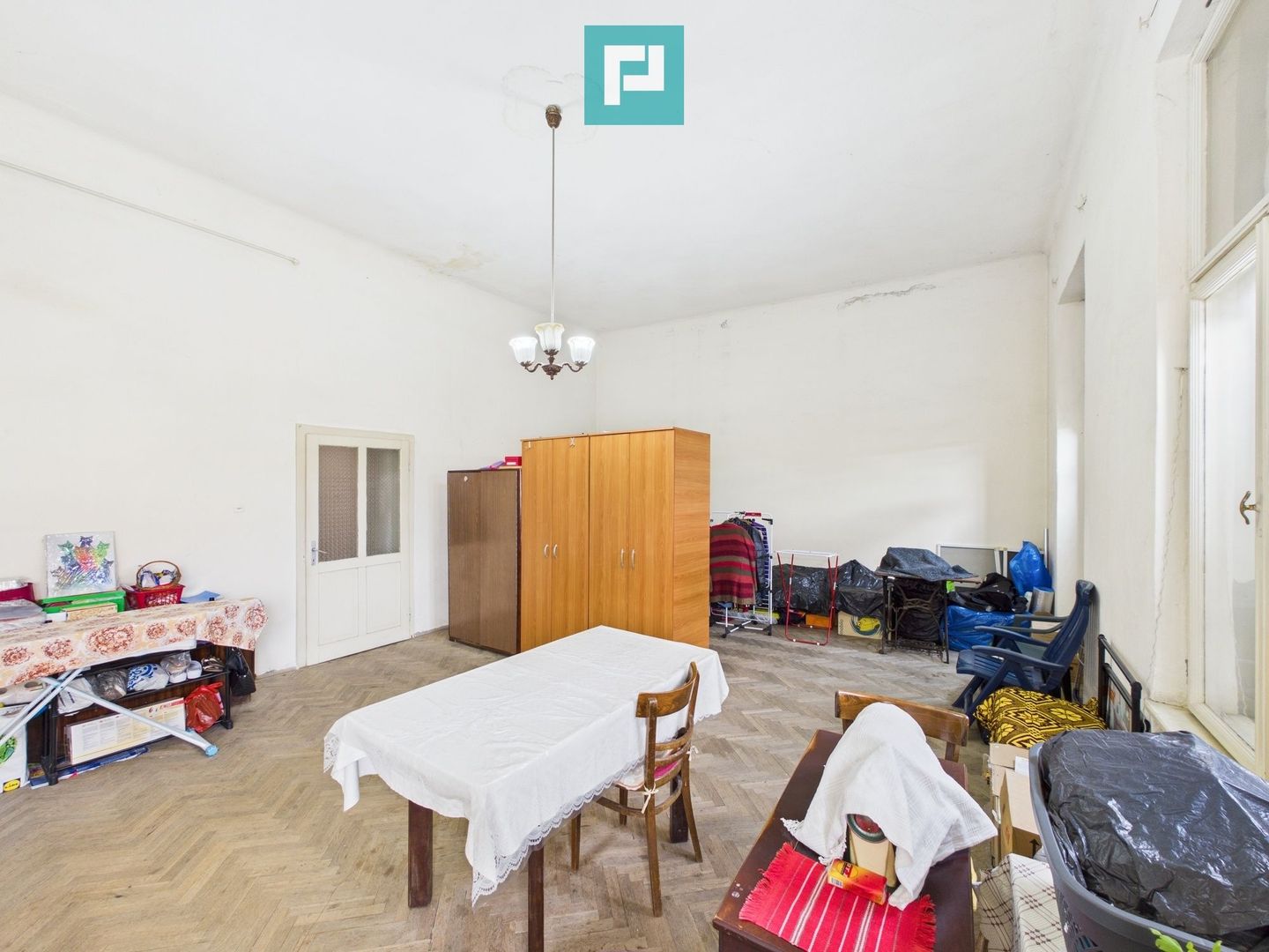 Apartament la casă, 3 camere - P-ța Catedralei - Poză 13