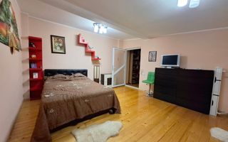 Casa P+M, cu 5 camere, zona Central - Poză 20