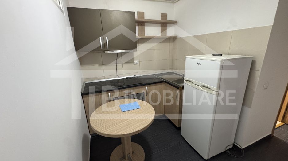 Apartament cu 3 camere, 80mp, Zona UMFST - Poză 7