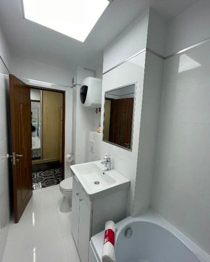 Garsonieră decomandată,renovată,aer condiționat,spațioasă, Vitan - Poză 13