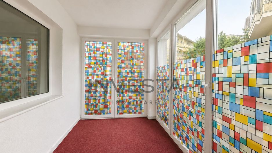 Vila spatioasa cu 15 camere de inchiriat in zona Andrei Muresanu - Poză 14