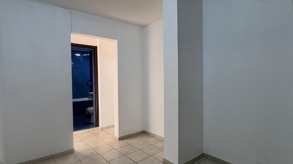 2 camere etaj 1 Aviatiei-Feleacu - Poză 11