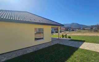 Casa noua 4 camere, 2 bai, pe un singur nivel - Poză 9