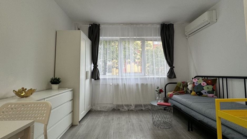 Garsoniera renovata si mobilata, Complex Studentesc, Daliei, Etaj 1. Comision 0 - Poză 2