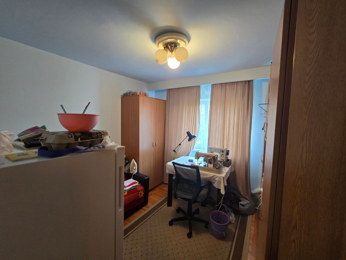 Apartament 3 camere,Zona Lipovei,Etaj 2, Mobilat si Utilat Complet, Garaj - Poză 5