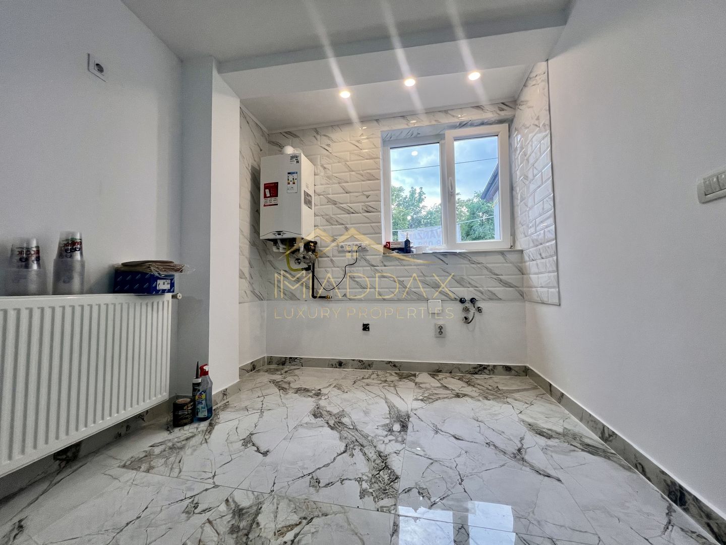 Casa **8 camere** // Domenii - Poză 48