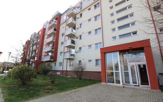 Aradului; decomandat, bucatarie inchisa. Parcare privata inclusa. - Poză 21