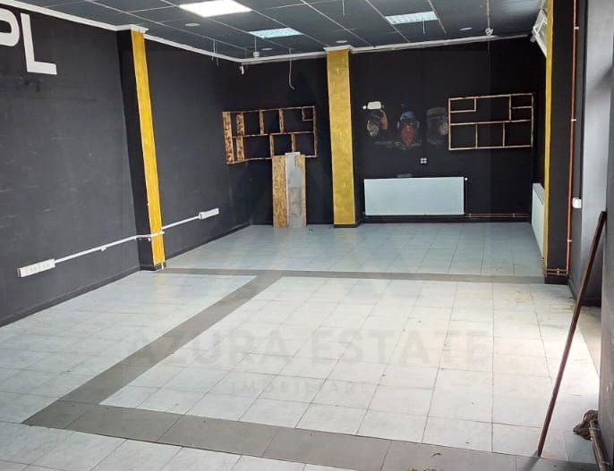 Spatiu comercial open space 55 mp utili acces stradal zona Turnisor - Poză 3