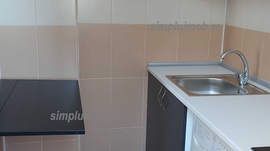 Garsoniera Decomandata Mobilata Utilata Mega Mall - Poză 5