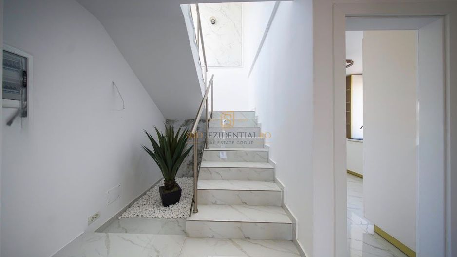 Vila tip duplex, 4 camere, ansamblu cu piscina si acces securizat - Poză 4