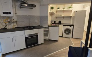 Studio modern de închiriat în Solid Butoaie – vedere la lac, parcare - Poză 9