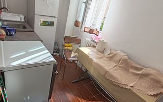 Apartament 1 cameră, Piața Unirii, bloc Tarom, parter - Poză 4