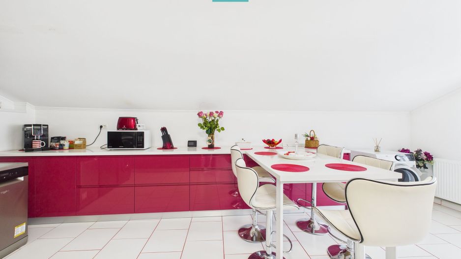 Casă exclusivistă cu 4 camere, în Secusigiu, Arad - Poză 10