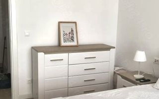 🏡 Închiriez Apartament cu 2 camere, Hils Titanium, parcare subterană - Poză 3