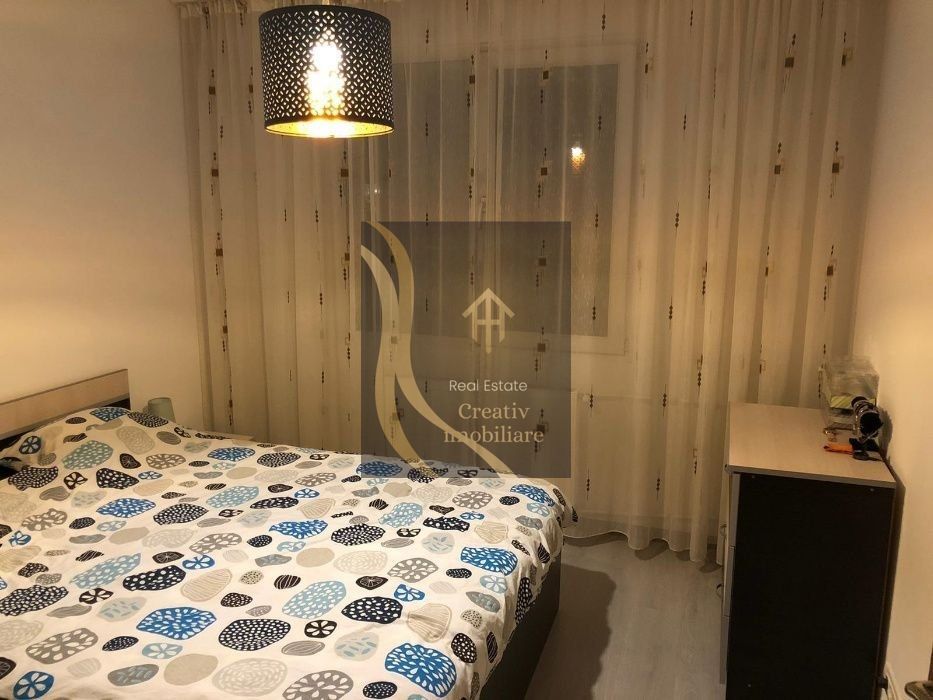 Bd. Chisinau 2 camere decomandat - Poză 1