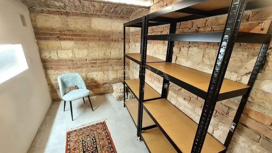 Vând Apartament Ultracentral. Investiție Profitabilă. Parcul Central. - Poză 11