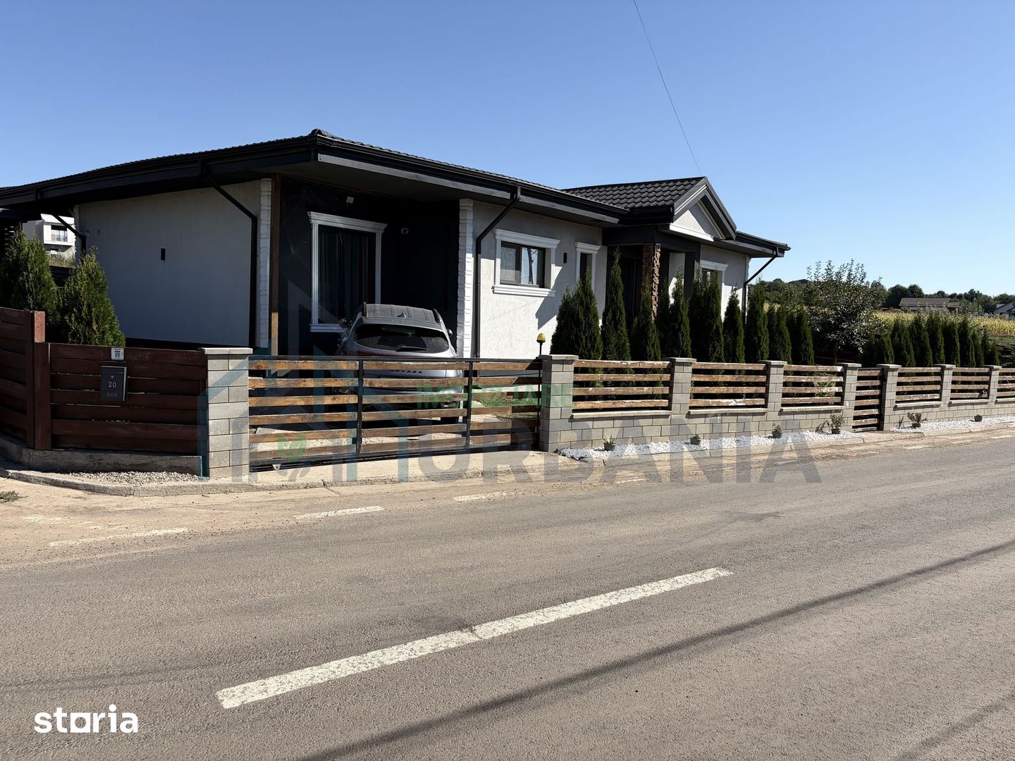 Casă de vânzare, 5 camere, mansardă, mobilată și utilată, Miroslava - Poză 18