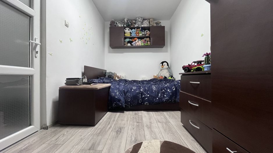 Zona buna! Vânzare apartament cu 2 camere în Târgoviște- micro 6! - Poză 4