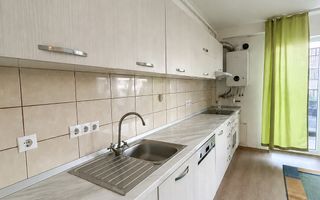 Apartament de închiriat – 3 camere, 2 băi, 72 mp - Poză 3