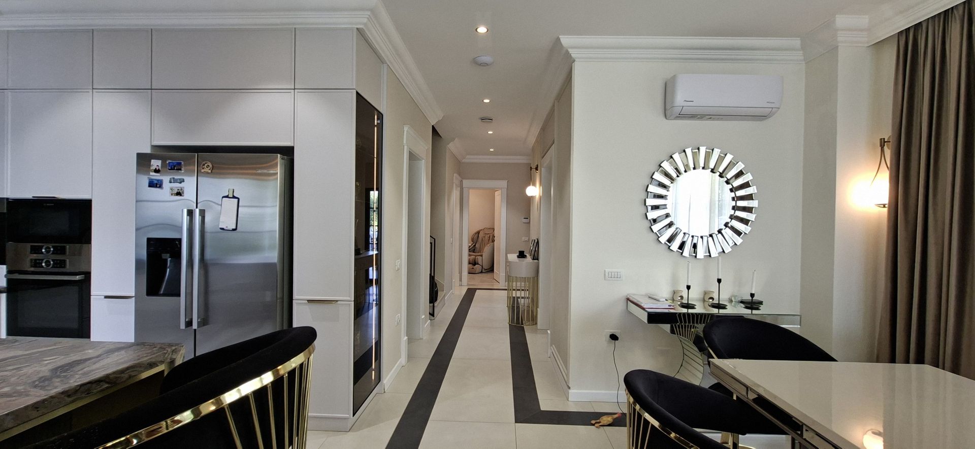 Vila spatioasa cu piscina - Dumbravita/Padurea Verde - Poză 12