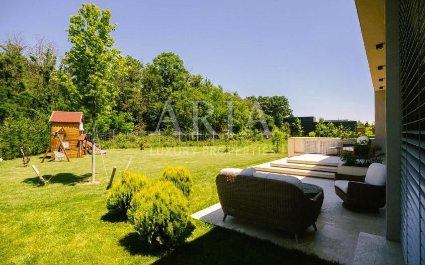 SMART VILLA | PADURE | GATED COMMUNITY - Poză 2