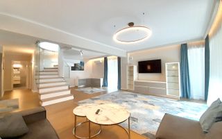 Penthouse de lux 150 mp utili + 200 mp terasa + 2 parcari subterane - Poză 2
