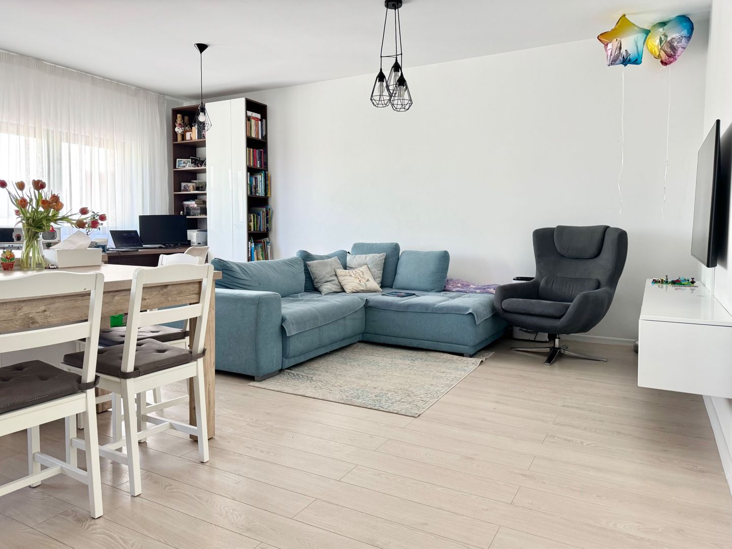 Apartament 2 camere Dumbrăvița – ideal locuit sau investiție - Poză 2