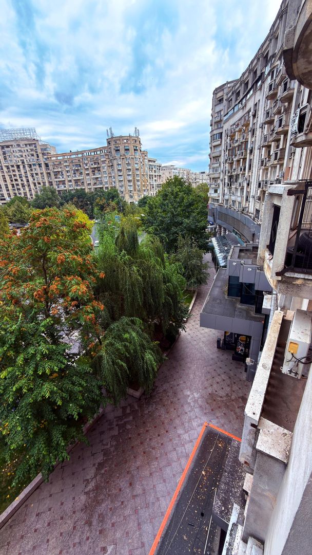 3 camere Alba Iulia et 3 vedere rond renovat complet lift Schindler - Poză 10