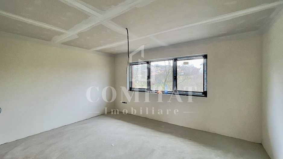 Casă cu 700 teren și garaj zona Scolii Feleacu - Poză 11