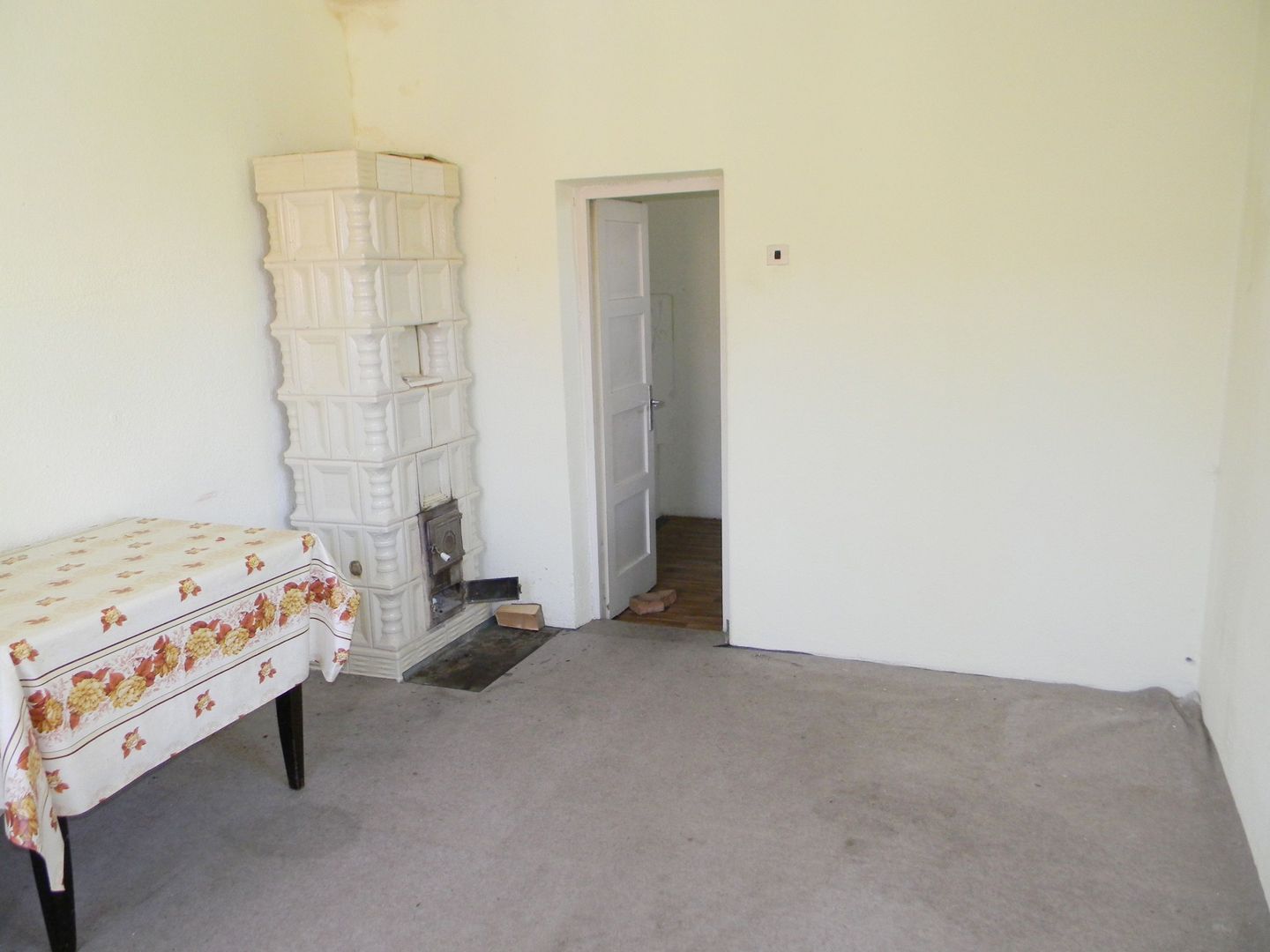 Proprietate cu 2 hale si casa la inchiriat,teren 1350mp - Poză 15