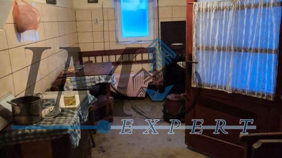 Casa de Vanzare in zona Suseni, in Cugir - Poză 8