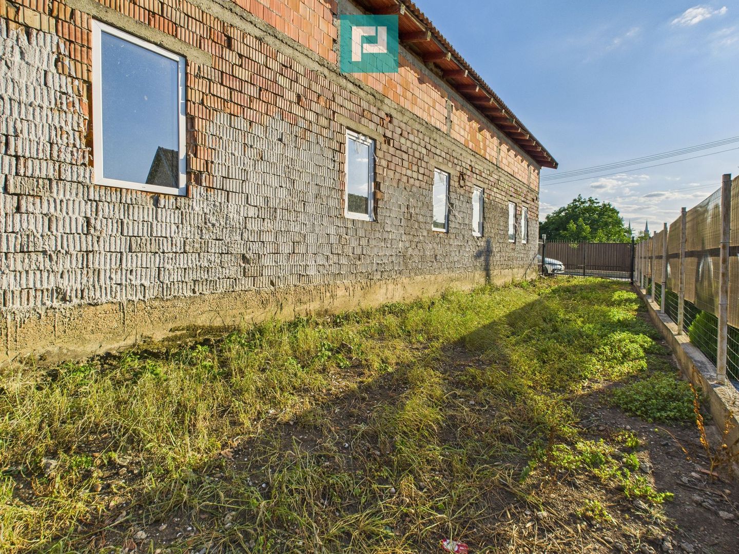 Imobil spațios la roșu pentru investiție - Vinga - Poză 14