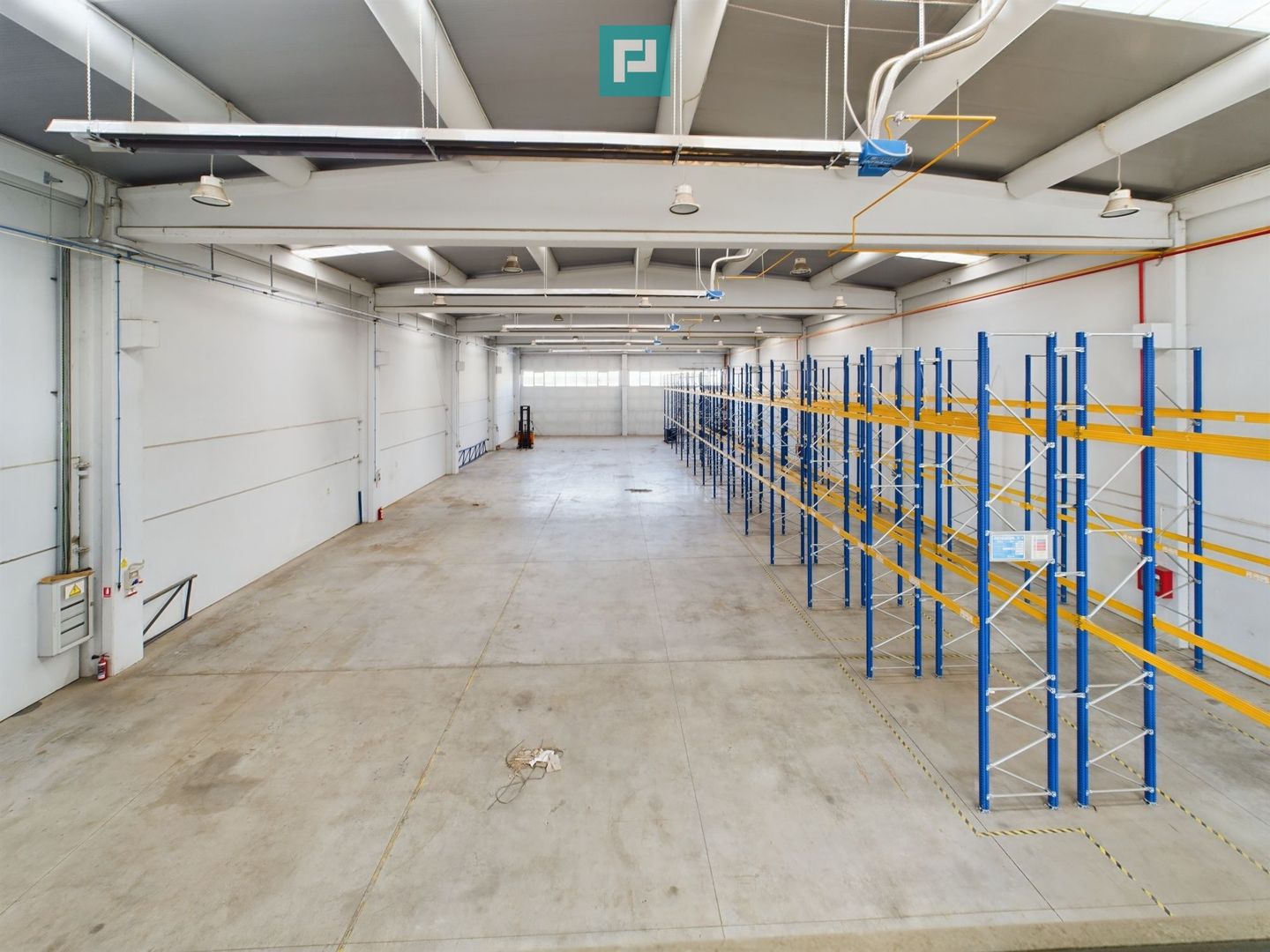 Spațiu industrial cu birouri - Zona Șagului - Poză 3