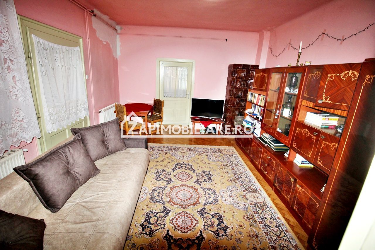 Casa+spatiu comercial,5 camere,2 bai.847mp teren,0%comision - Poză 10