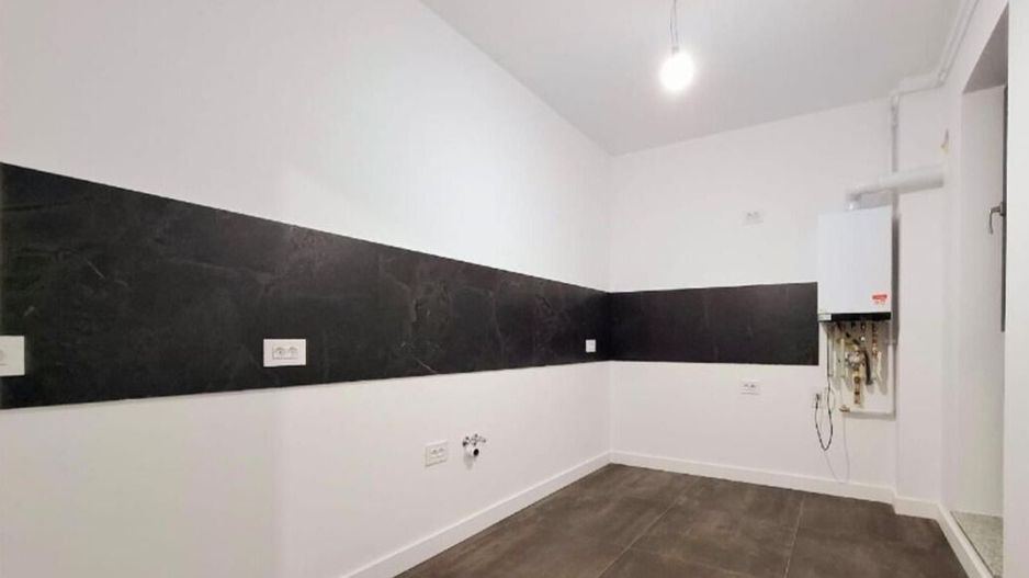 Apartament spațios cu 3 camere terasă și balcon  Băneasa Aviației Sector 1 - Poză 10