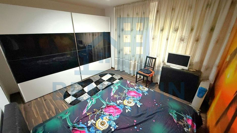 4 Camere Etaj 2 George Enescu Foarte spatios Liber 96mp An 1984 - Poză 8