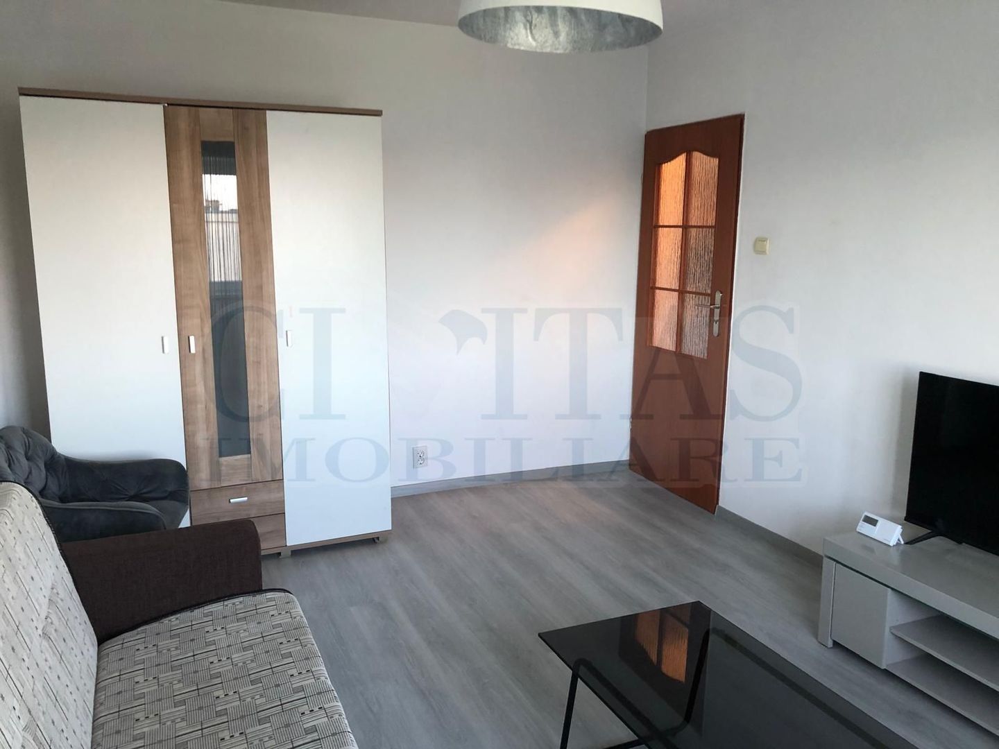 Inchiriez apartament 2 camere decomandat, strada Dunarii - Poză 3