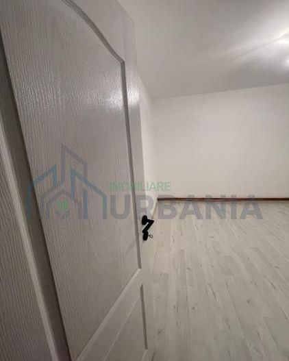 Apartament 3 camere complet renovat, Tomești – de vânzare - Poză 3