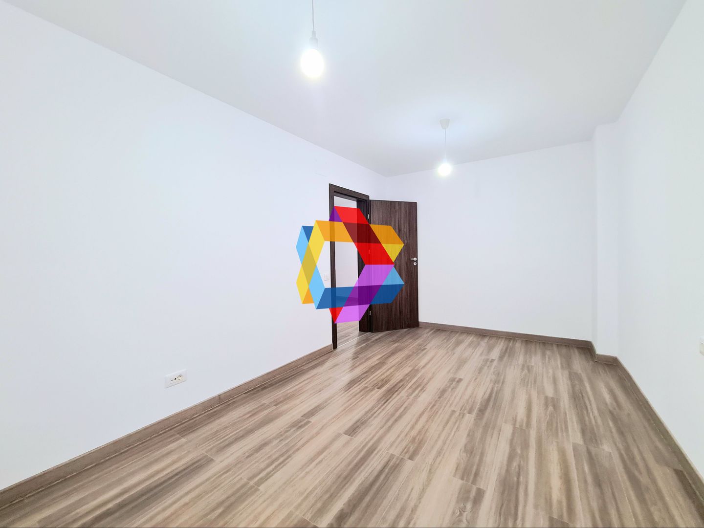 Spatiu comercial de închiriat Brasov - 85 mp # plus-imo.ro - Poză 6