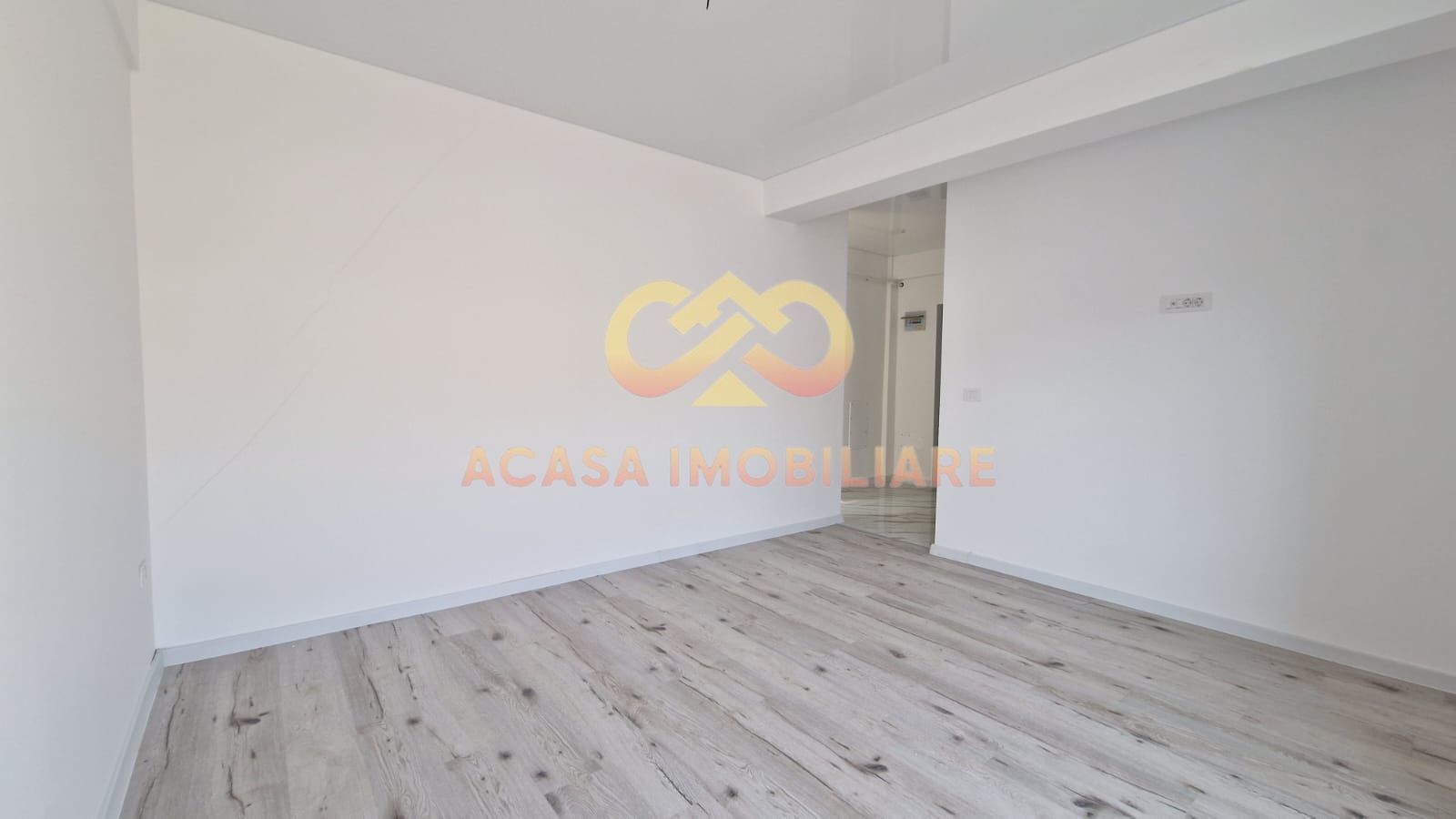 FINALIZAT INTABULAT APARTAMENT 1 CAMERA 40 MP BUCIUM  VISAN - Poză 5
