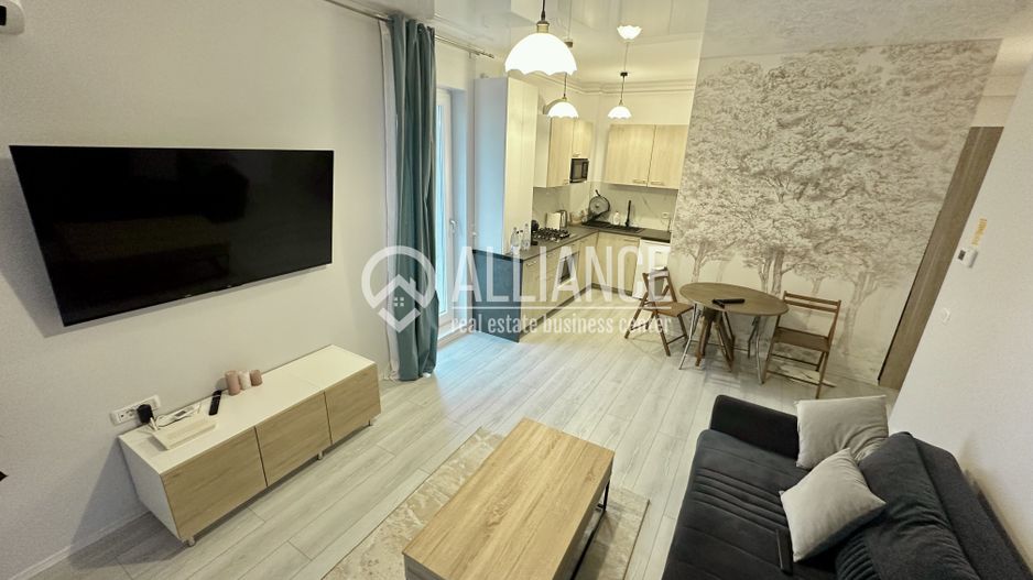 Apartament terasă panoramică de 24 m2 | piscină rooftop | la 5' mare - Poză 3