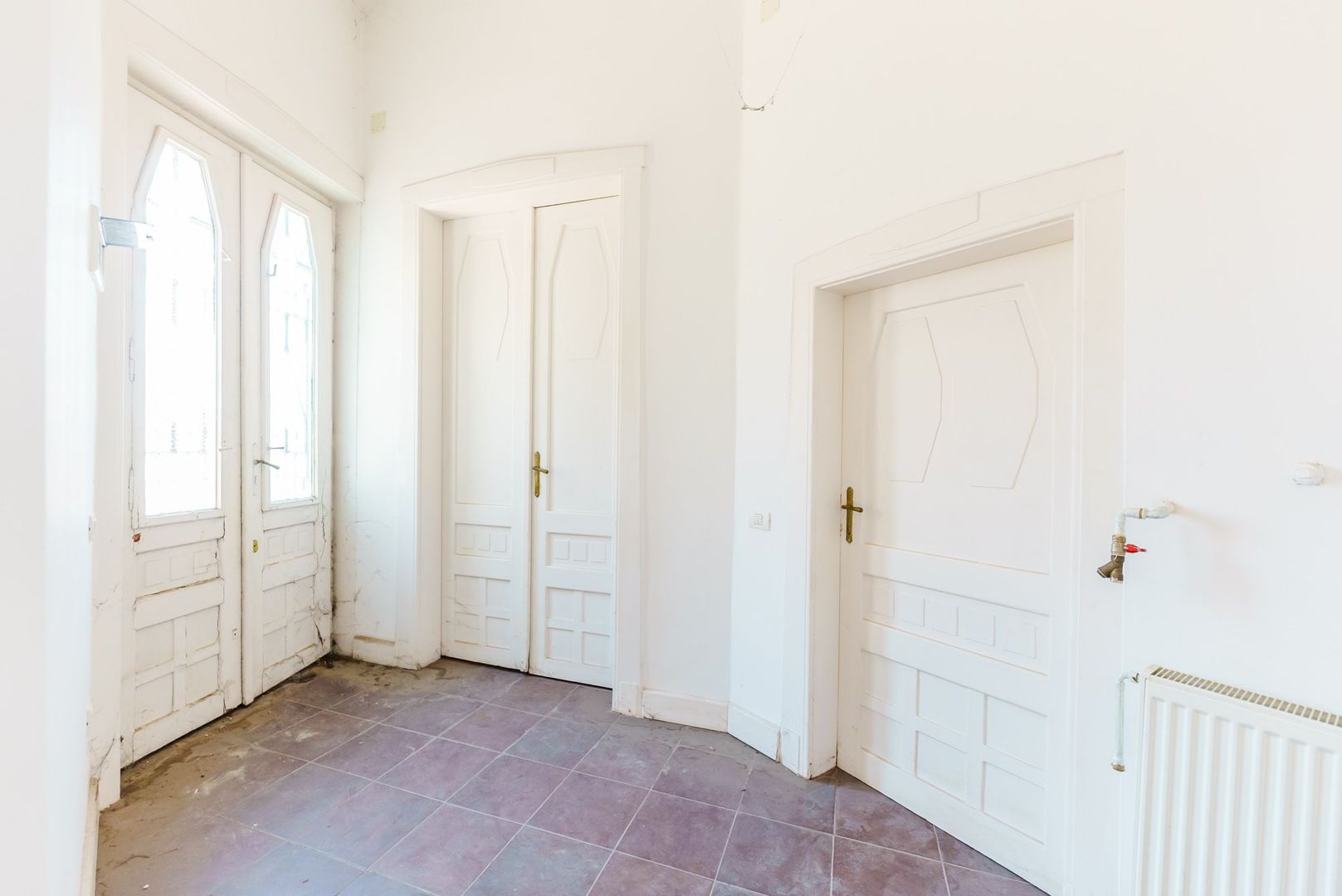 Apartament cu 2 camere ultracentral - Poză 2