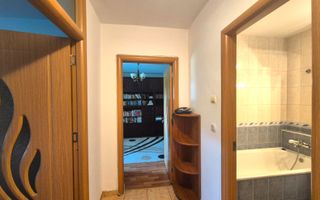 Centru Civic, apartament decomandat, ideal pentru un cuplu, pet friendly - Poză 4