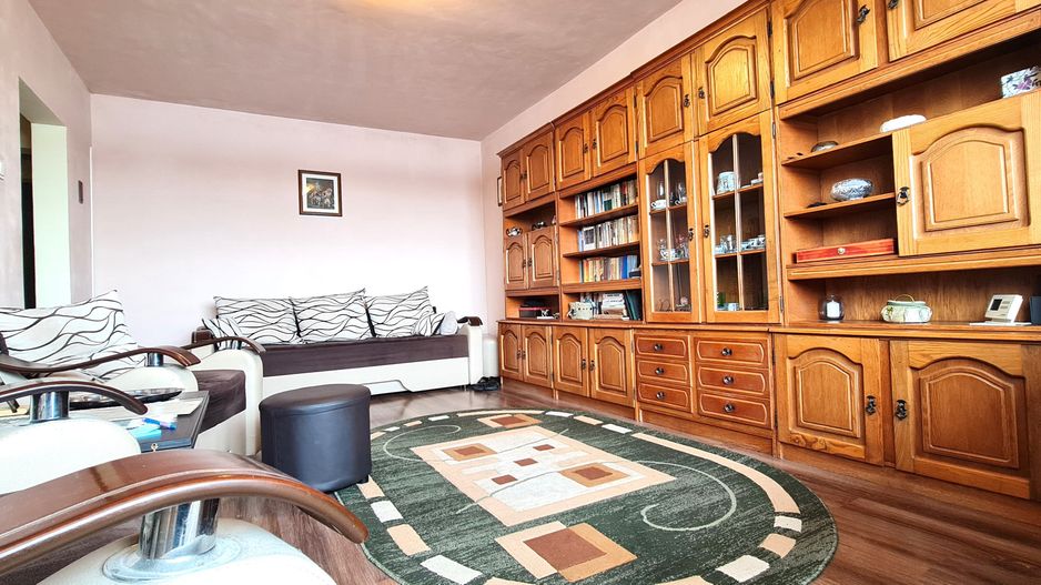Apartament 2 camere decomandat cu priveliste zona Spitalul Judetean - Poză 3