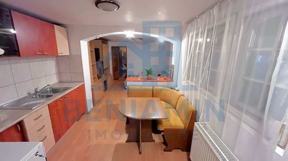 Casa de inchiriat Raului intersectie Campia Islaz -loc de parcare - Poză 2