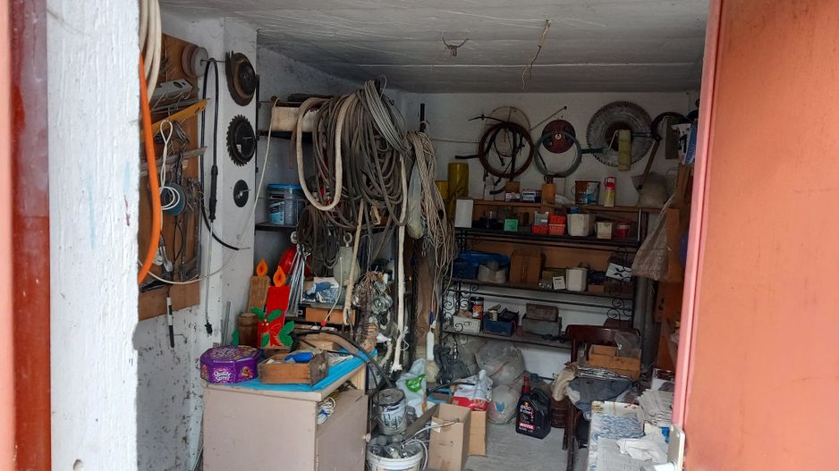 BRASADAS vinde casa 2 cam cu etaj 6 ari zona Bercu Rosu. - Poză 15