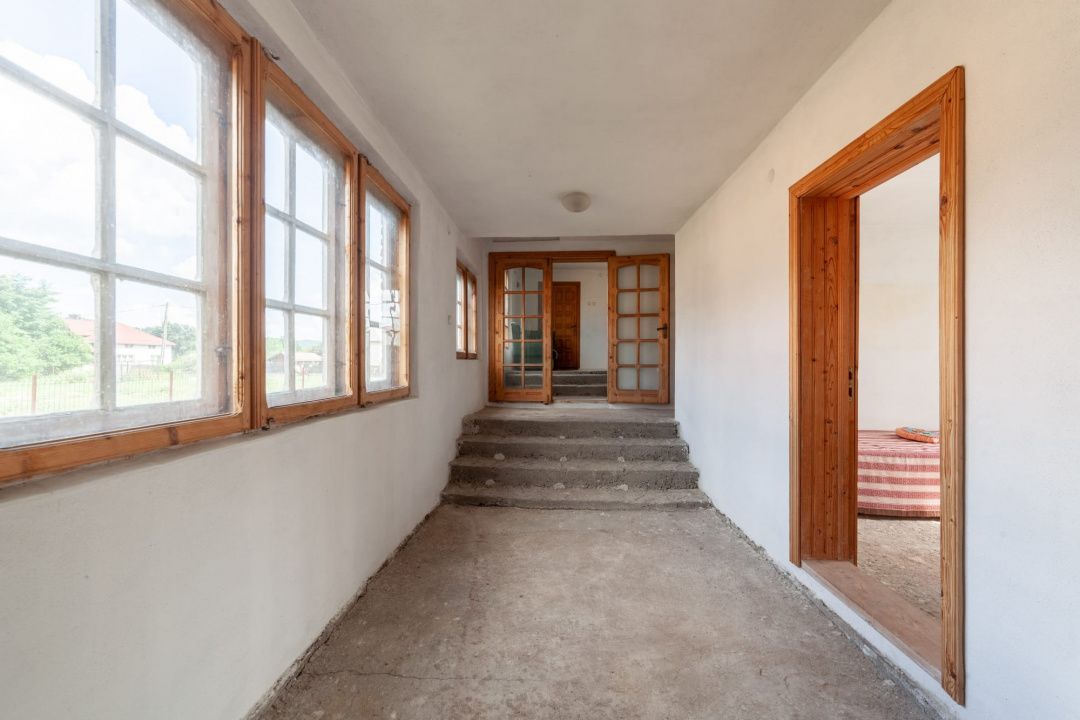 Casa in Domnesti Arges - ideala pentru locuire permanenta sau vacanta - Poză 5