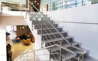 INCHIRIERE SPATIU STRADAL PIPERA PRETABIL SHOWROOM - CLINICA - REPREZENTANTA - Poză 3