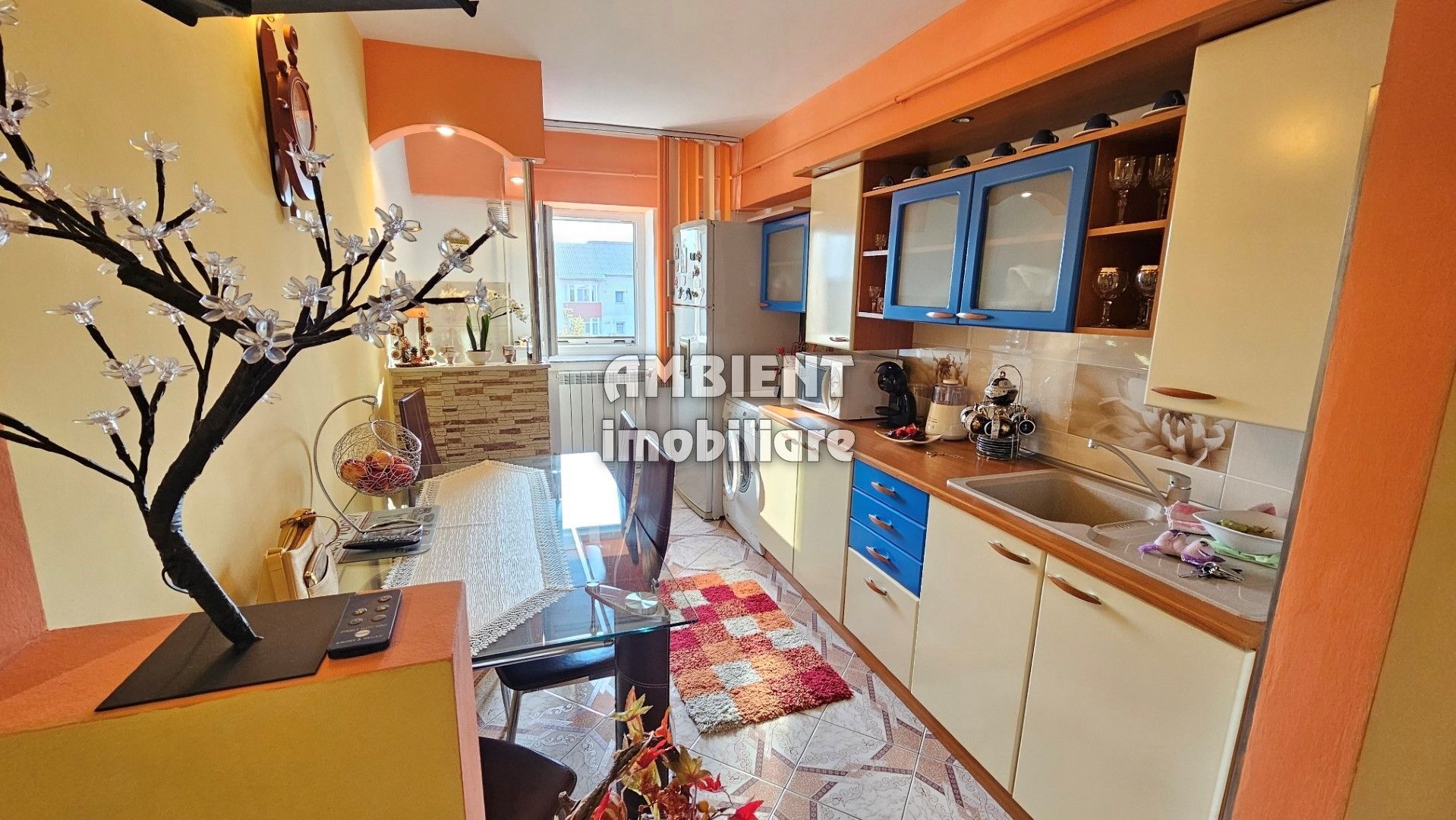 Apartament cu 2 camere, mobilat și utilat, zona TRAIAN; - Poză 1