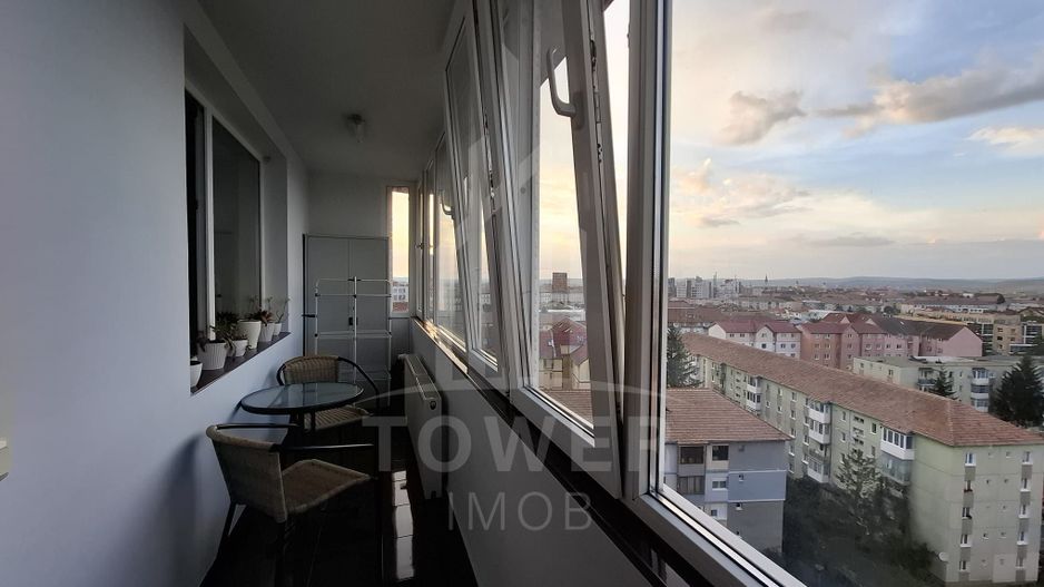 De vânzare apartament 2 camere – zona M. Viteazu cu priveliste deosebita - Poză 7